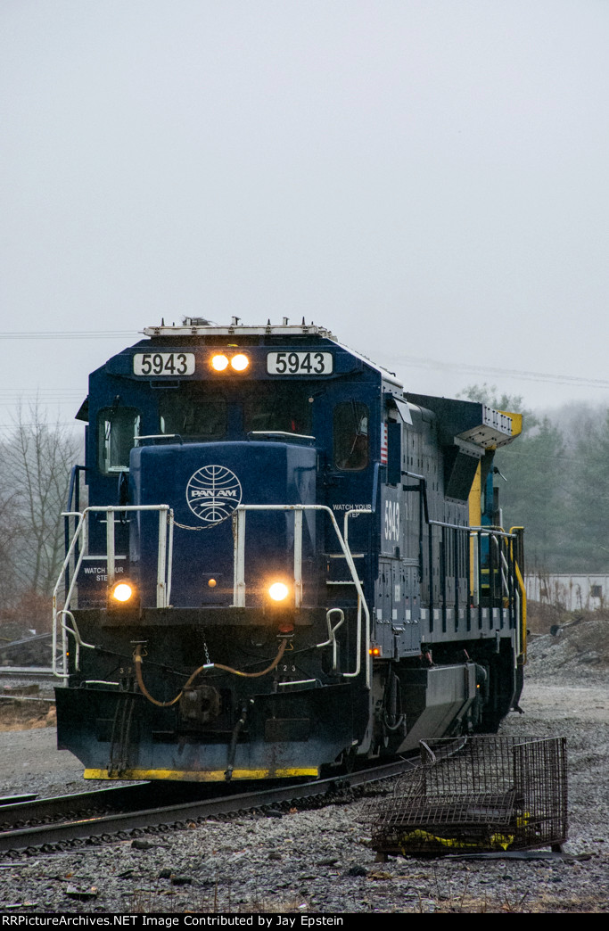 BM 690 and another unit head into the Hill Yard